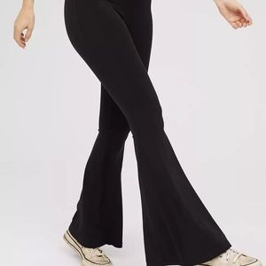 OFFLINE By Aerie Real Me High Waisted Crossover Rib Super Flare Legging